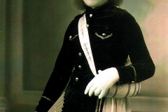 1942-1944