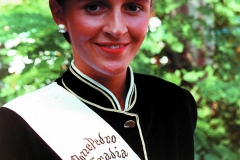 1990